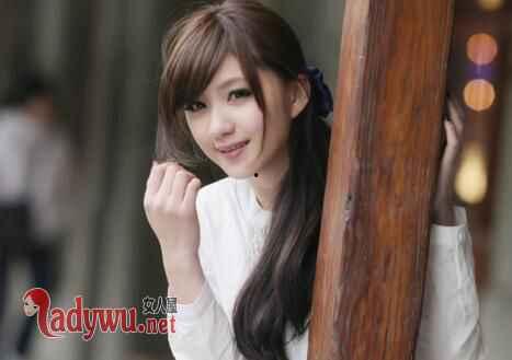 我们的前女友在线观看,一段情感的虚拟重现